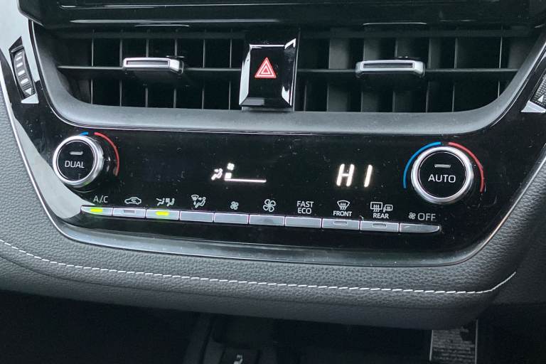 2022 Suzuki Swace 1.8 Hybrid SZ5 5dr CVT Estate PETROL/ELECTRIC Automatic