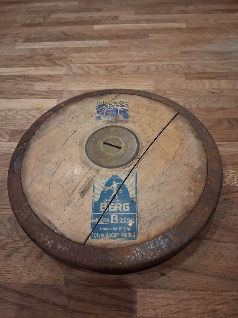 1936 BERLIN SUMMER OLYMPICS DISCUS 