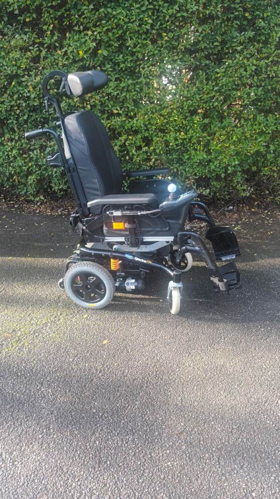 Invacare Spectra Xtr Electric Wheelchair 17"x17"