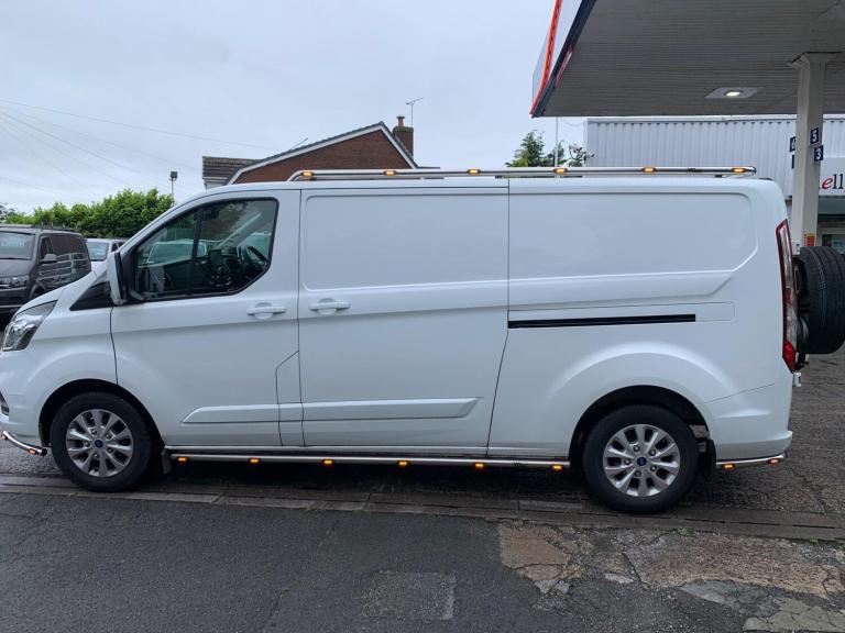 2022 Ford Transit Custom 2.0 300 EcoBlue Limited Panel Van 5dr Diesel Manual L2 H1 Euro 6 (s/s) (...