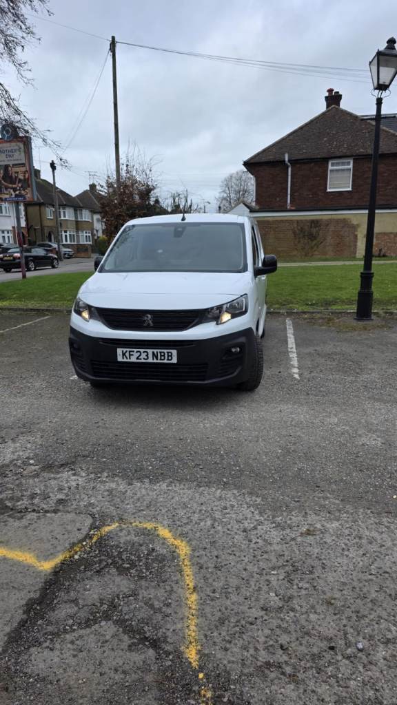 Peugeot partner 2023