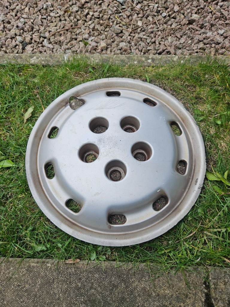 4 x motorhome wheel trims 