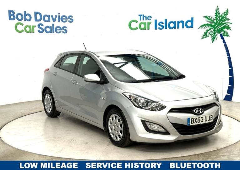 2013 63 HYUNDAI I30 1.6 CRDI BLUE DRIVE CLASSIC HATCHBACK 5DR DIESEL MANUAL EURO