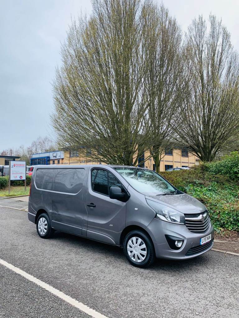 2015 1.6 CDTI BITURBO VAUXHALL VIVARO SPORTIVE SWB VAN 174k MILES MOT 9/2026 TRAFIC NV300 NO VAT