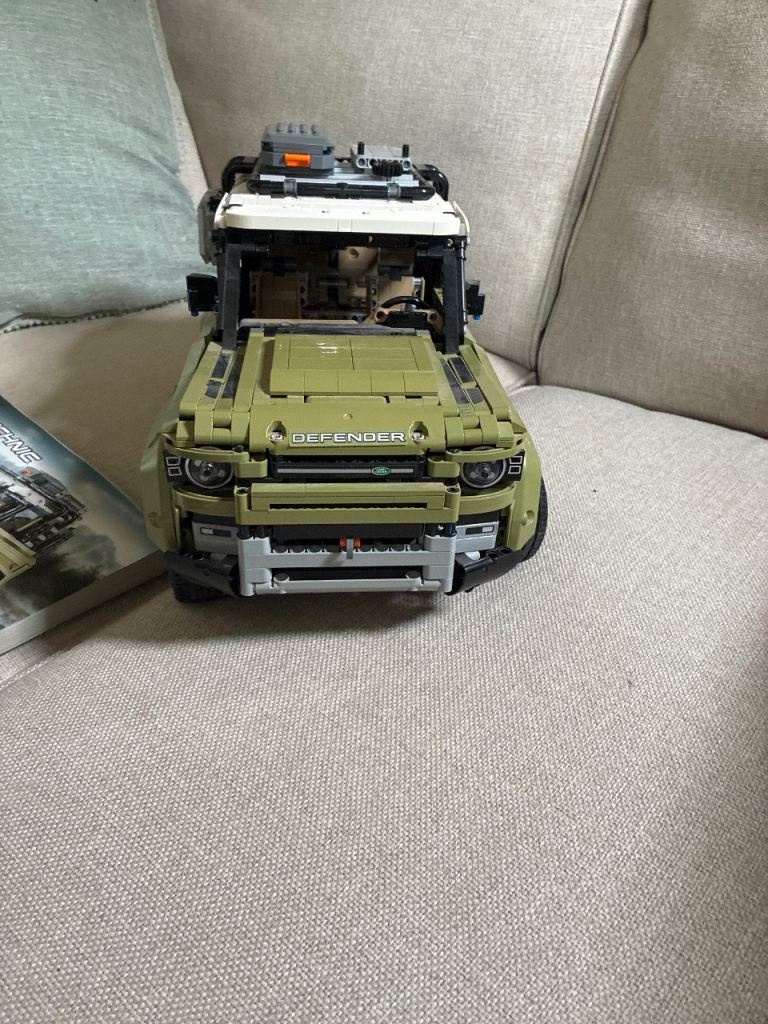 Lego Land Rover defender 