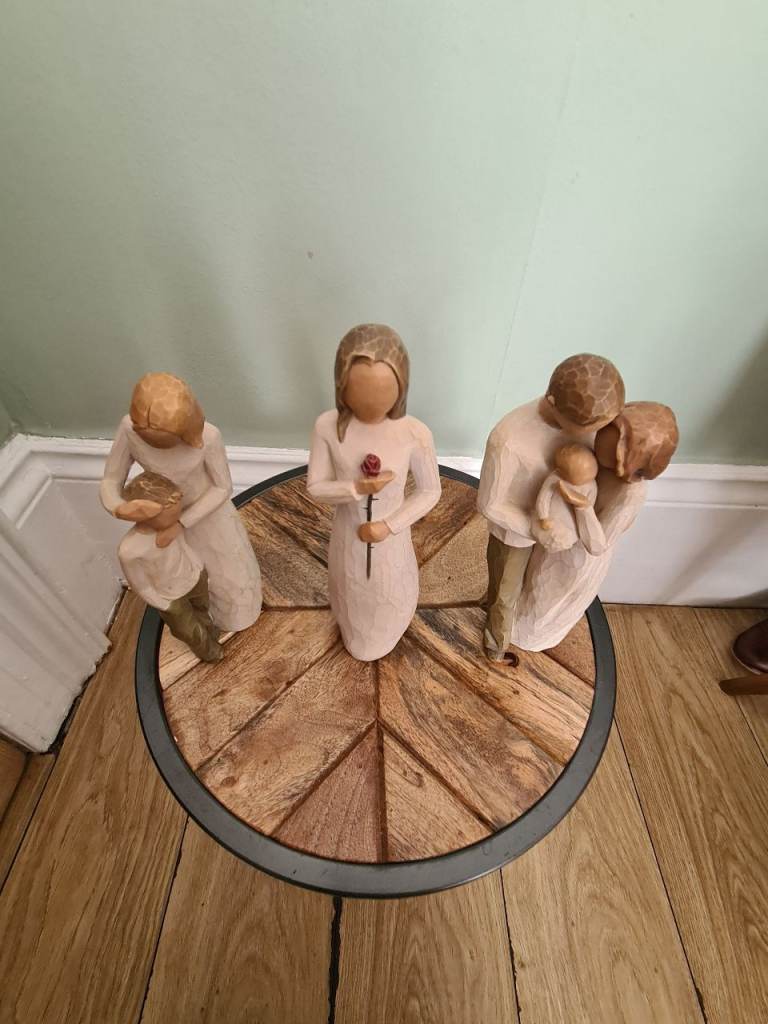 Set of 3 Willow Tree Figurines – Good Condition