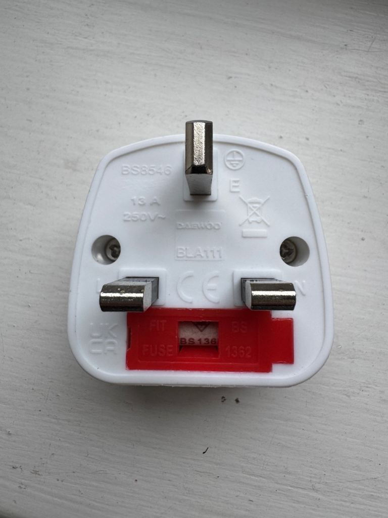 UK 3 pin plug travel adaptor