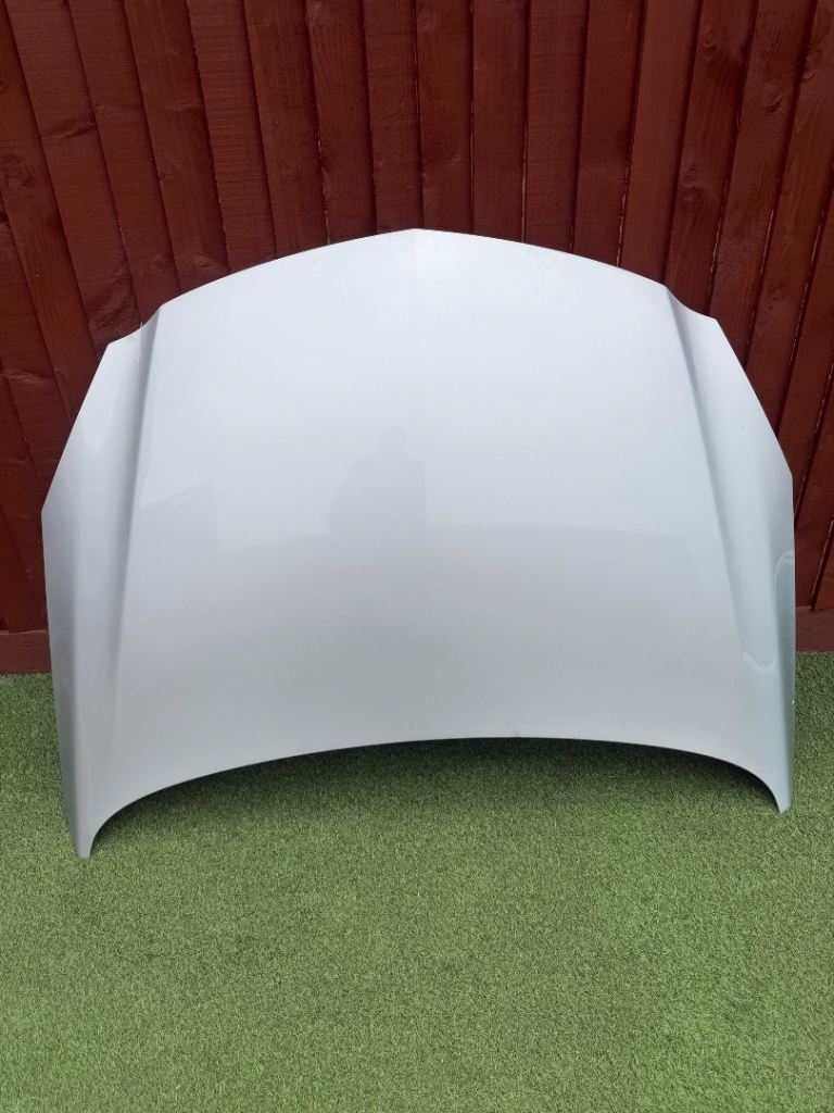 Vauxhall insignia 2017 bonnet