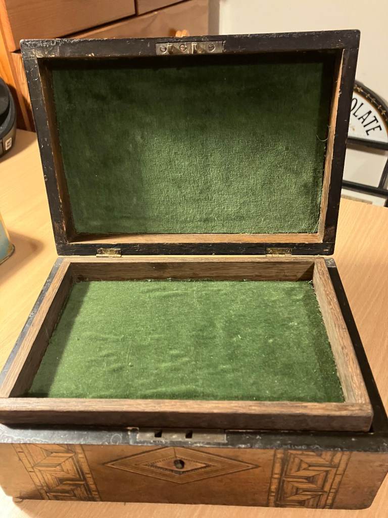 Antique Tunbridge Ware Trinket/Jewelry Box