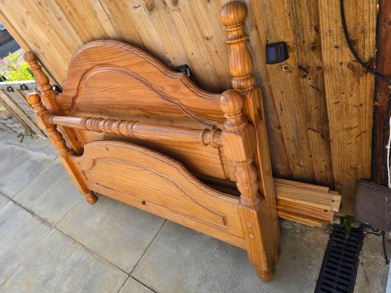 FREE - Wooden double bed (collection only)