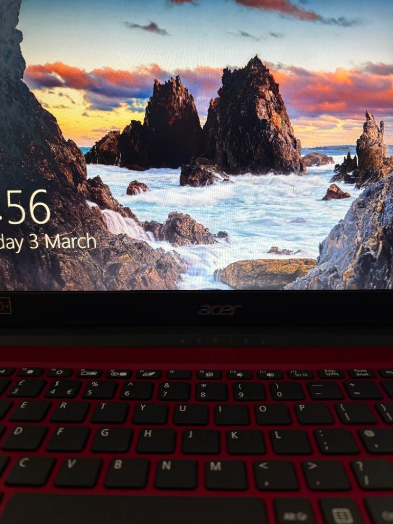 Acer Aspire 15.6” Laptop – Full HD – Good Condition 