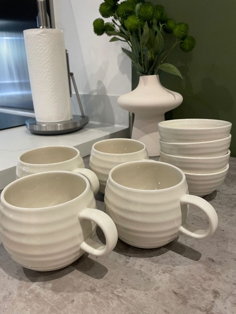 Habitat Ripple Set of 4 Stoneware Mugs – Cream (£10)