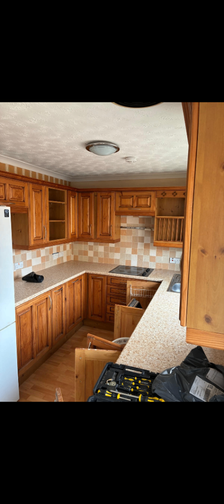 Free, kitchen units and worktop.