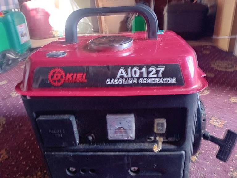 D Kiel 600W Petrol Generator for Home, Outdoor 2-Stroke Portable 
