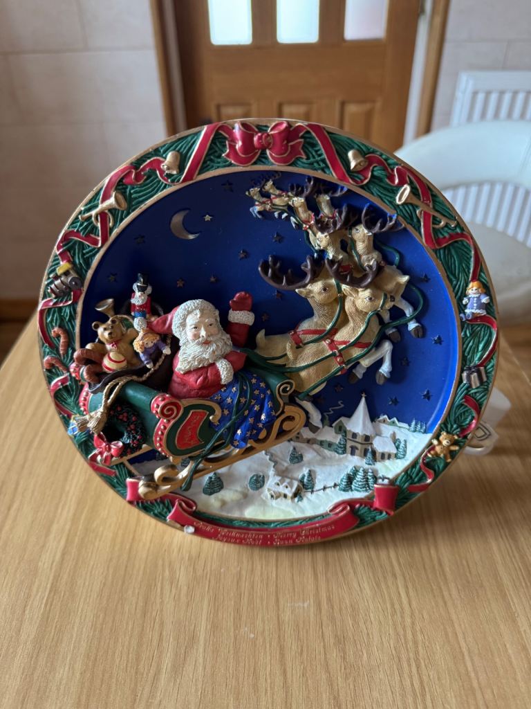 Bradford Exchange Christmas Plate