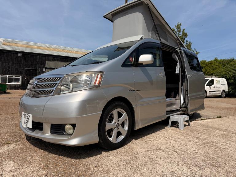 Toyota Alphard 2.4 Camper Van, Pop-Top, Inflatable Awning, hob and Sink,