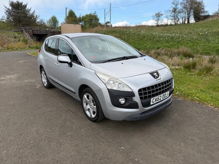 AUTOMATIC PEUGEOT 3008 ACTIVE E HDI 1.6L (2012) £35 tax full year mot