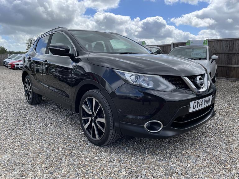 NISSAN QASHQAI 1.5 dCi Tekna 2014