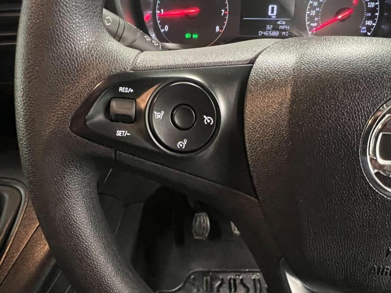 2022 Vauxhall Combo Combo 1.5 Turbo D 2300 Sportive L2 H1 Euro 6 4dr Panel Van Diesel Manual