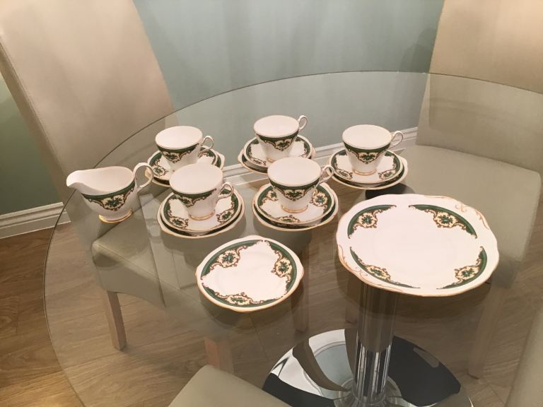 Vintage Grosvenor bone china  ‘Henley’ green design