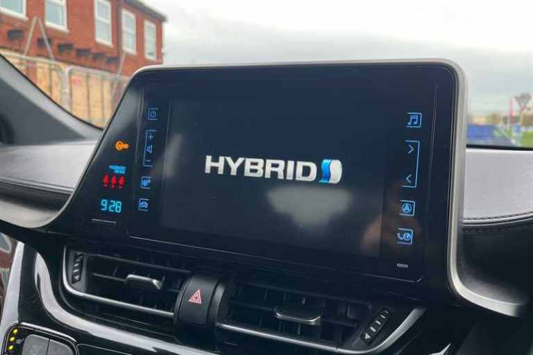 2019 Toyota C-HR 1.8 Hybrid Dynamic 5dr CVT HATCHBACK PETROL/ELECTRIC Automatic