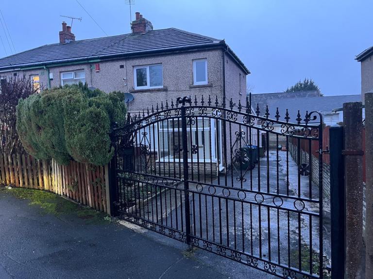 4 bedroom semi detached property 