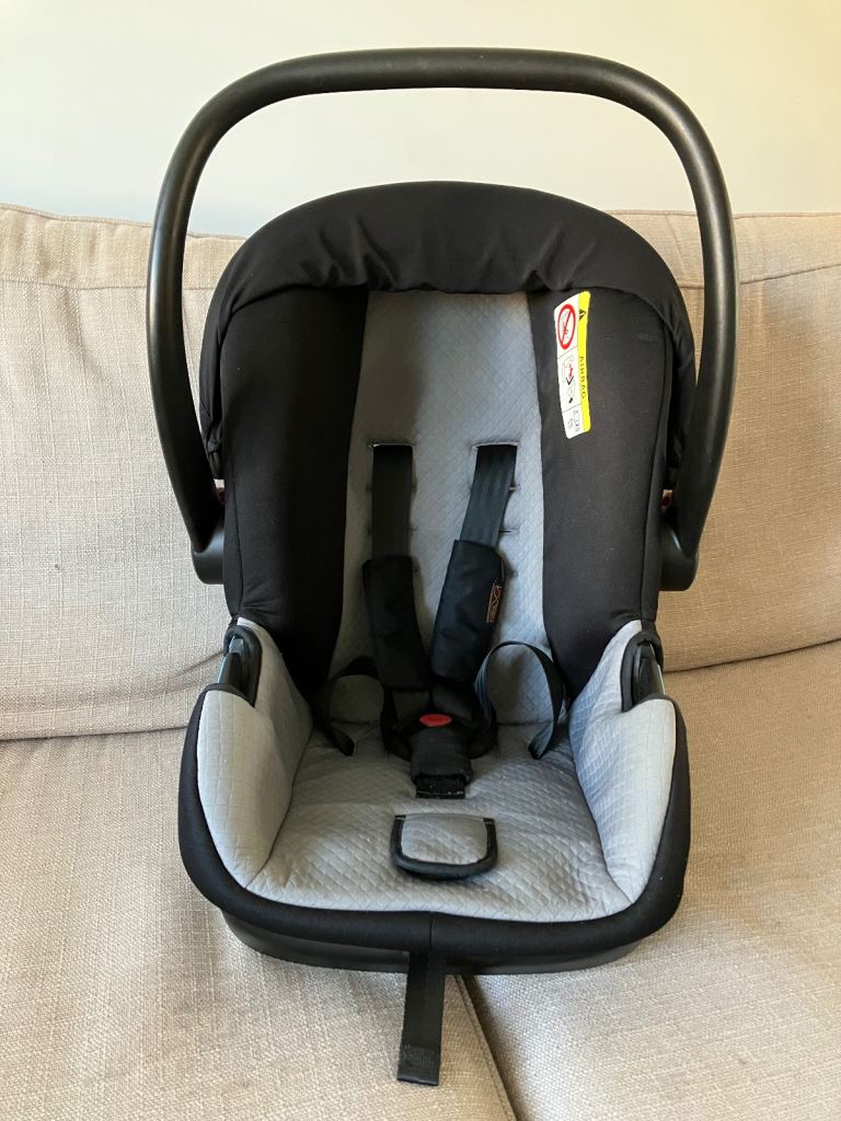 Baby Infant Child Car Seat - Excellent Condition 