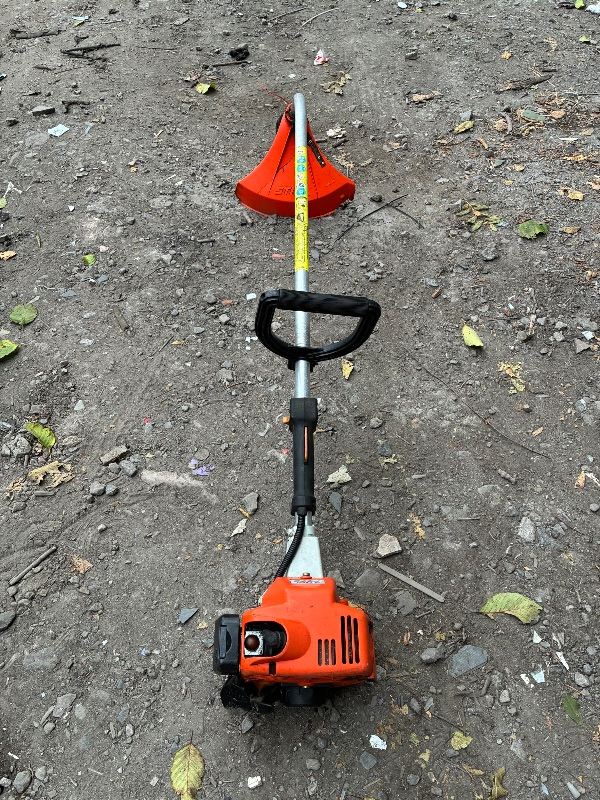 STIHL FS72 Petrol Strimmer