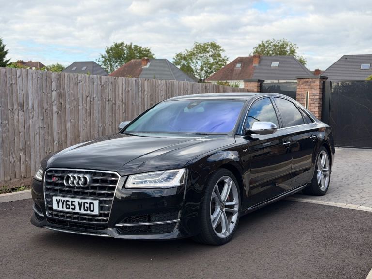 Audi, A8, Saloon, 2015, Semi-Auto, 3993 (cc), 4 doors