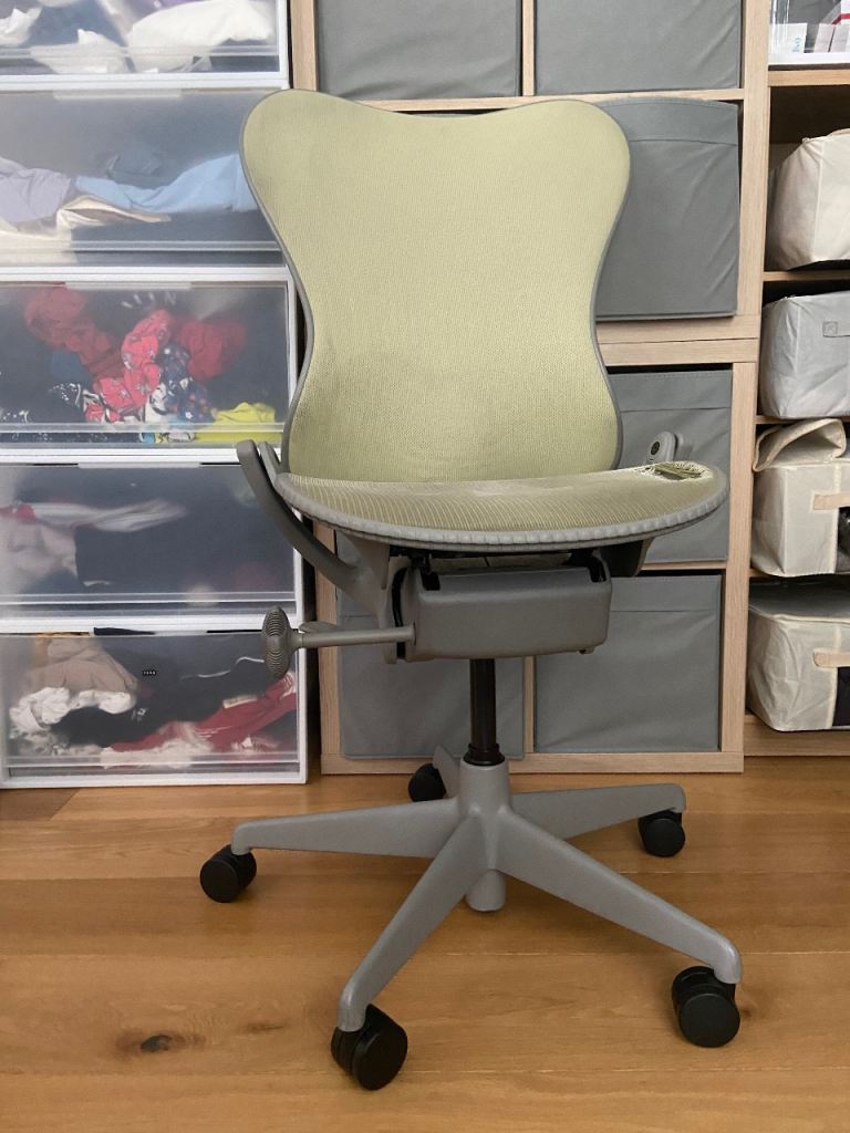 FREE 2x Herman Miller Mirra (torn seat)