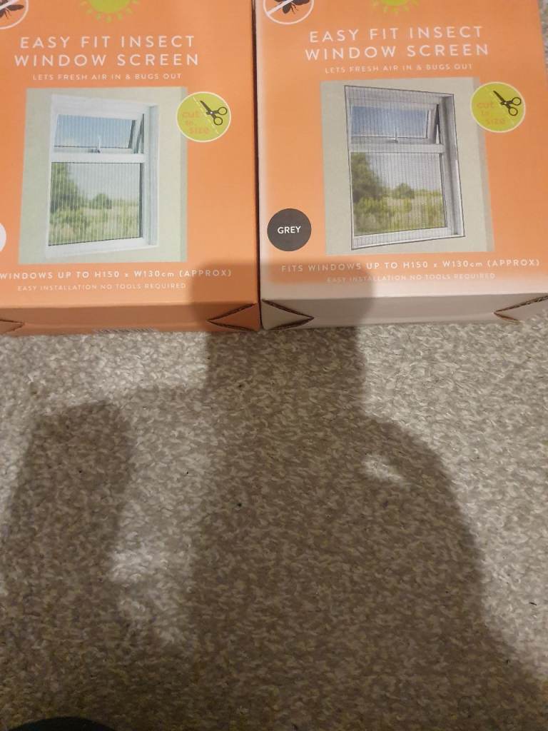 Easy fit insert window screen 