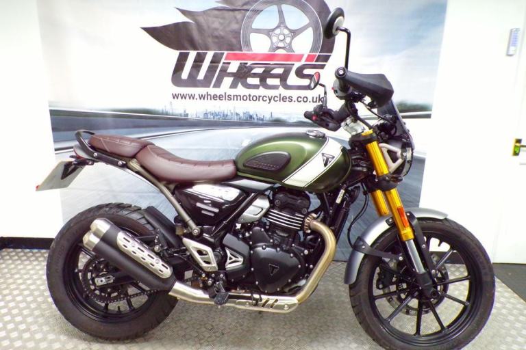 2024 TRIUMPH SCRAMBLER 400 X WITH ONLY 1756 MILES FROM NEW