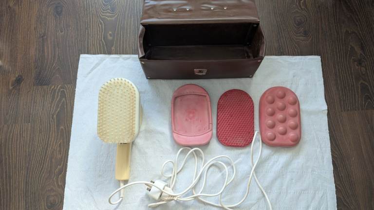 Hand Held Massager with case