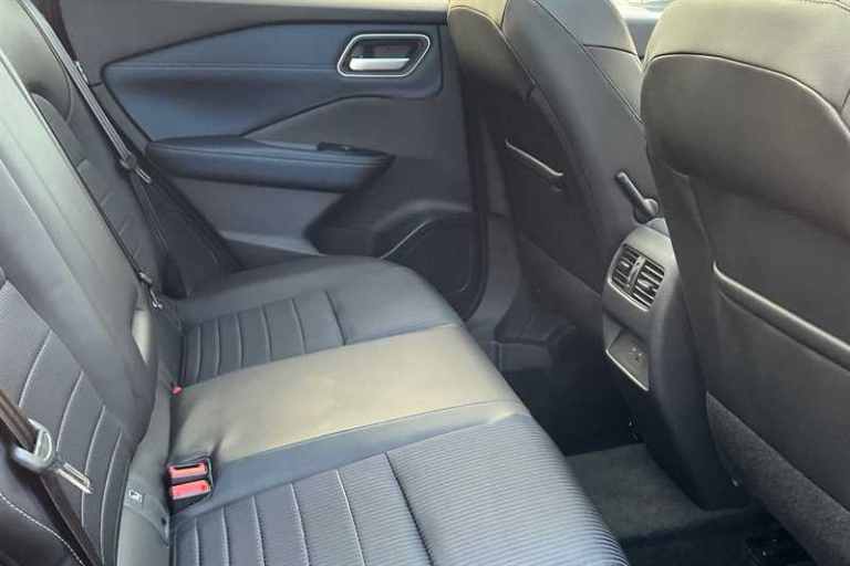 2022 Nissan Qashqai 1.3 DIG-T MH TEKNA 5DR Hatchback Petrol Manual