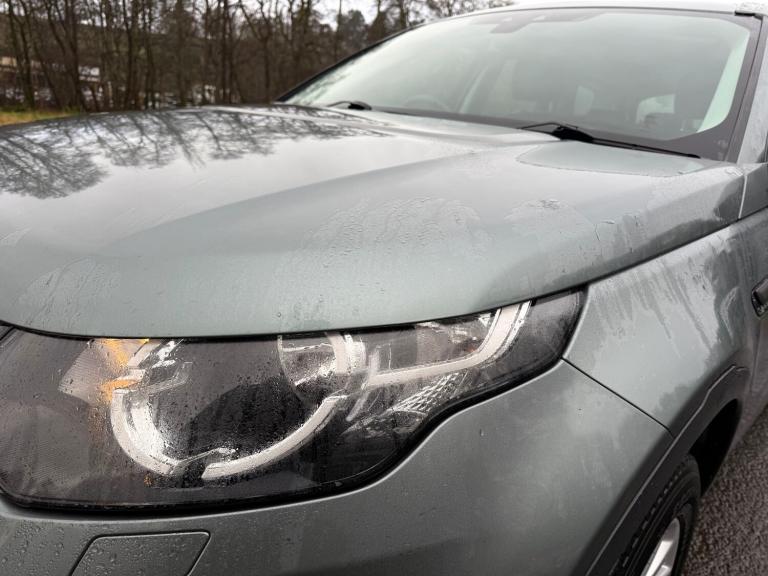 2017 Land Rover Discovery Sport 2.0 TD4 180 SE Tech 5dr Auto ESTATE Diesel Automatic