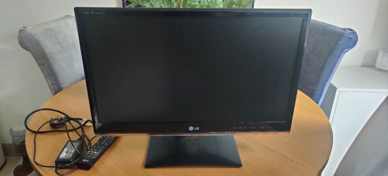 lg m2550d pz. 25"