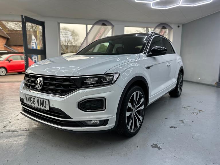2018 Volkswagen T-Roc 1.6 TDI R-Line 5dr HATCHBACK Diesel Manual