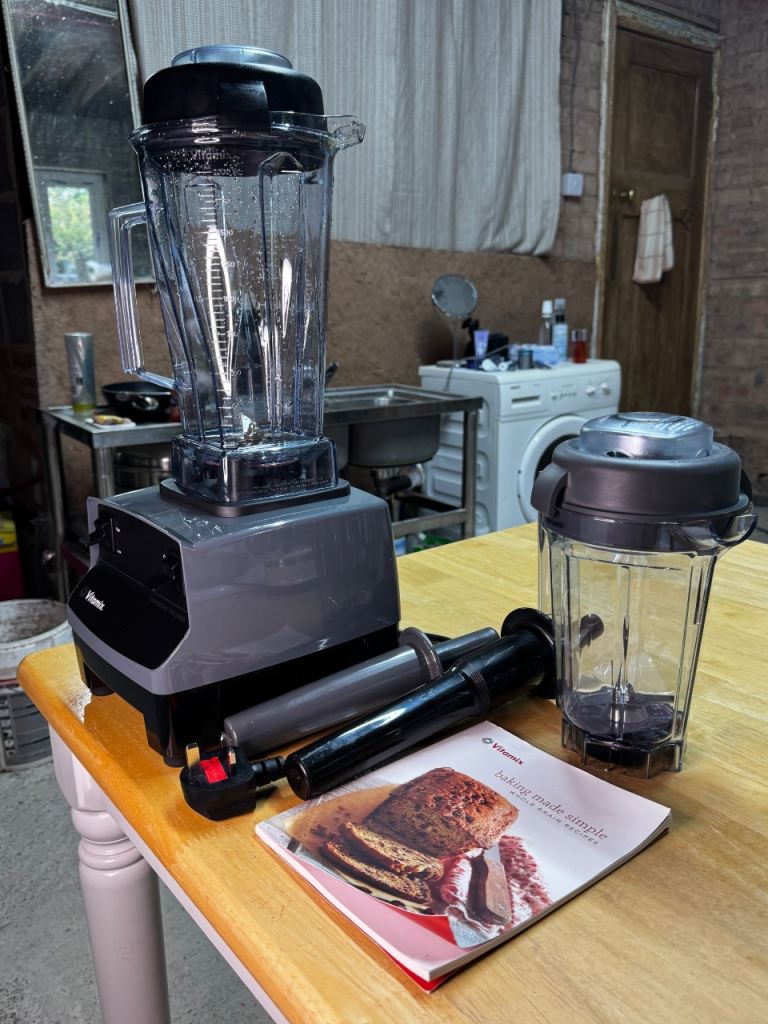 Vitamix TURBOBLEND TWO SPEED Blender – Great Condition