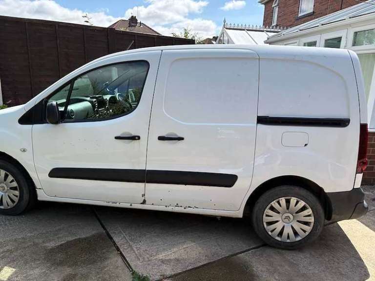 Citroen, BERLINGO, Panel Van, 2016, Manual, 1560 (cc)