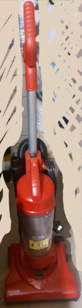 1600 watt upright hoover
