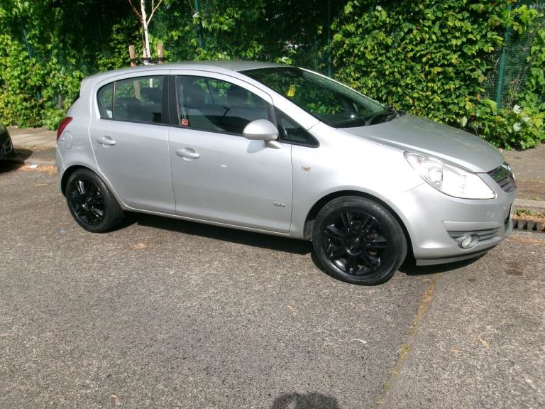 Vauxhall Corsa 1.4i 16v Design Hatchback 5dr Petrol Automatic 2008 (58) cheap to run