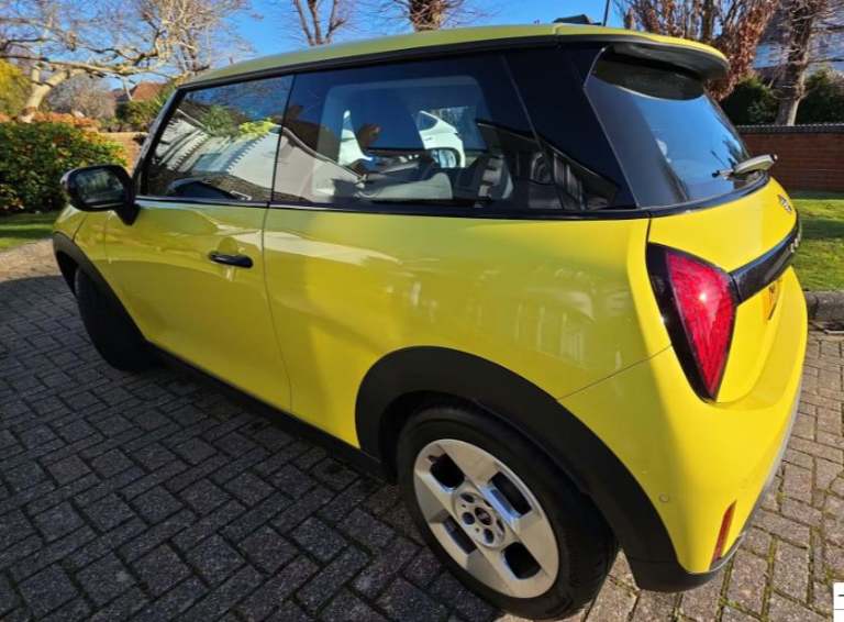 2024 MINI Cooper 1.5 C Classic 3dr Auto Hatchback Automatic