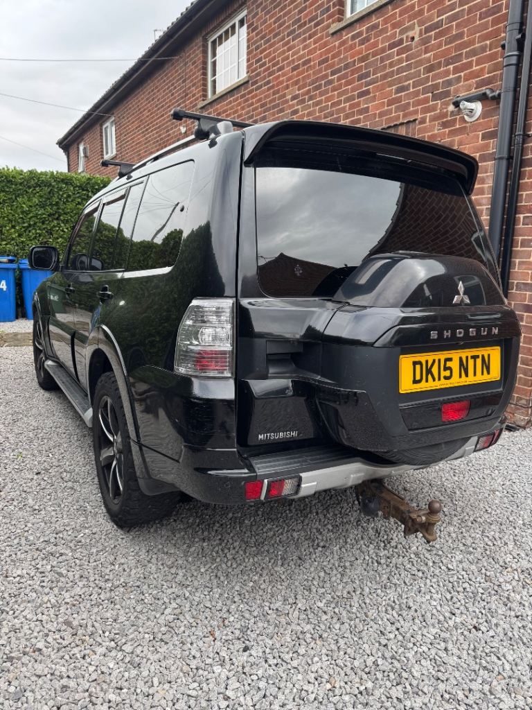 Mitsubishi, SHOGUN, Estate, 2015, Other, 3200 (cc), 5 doors