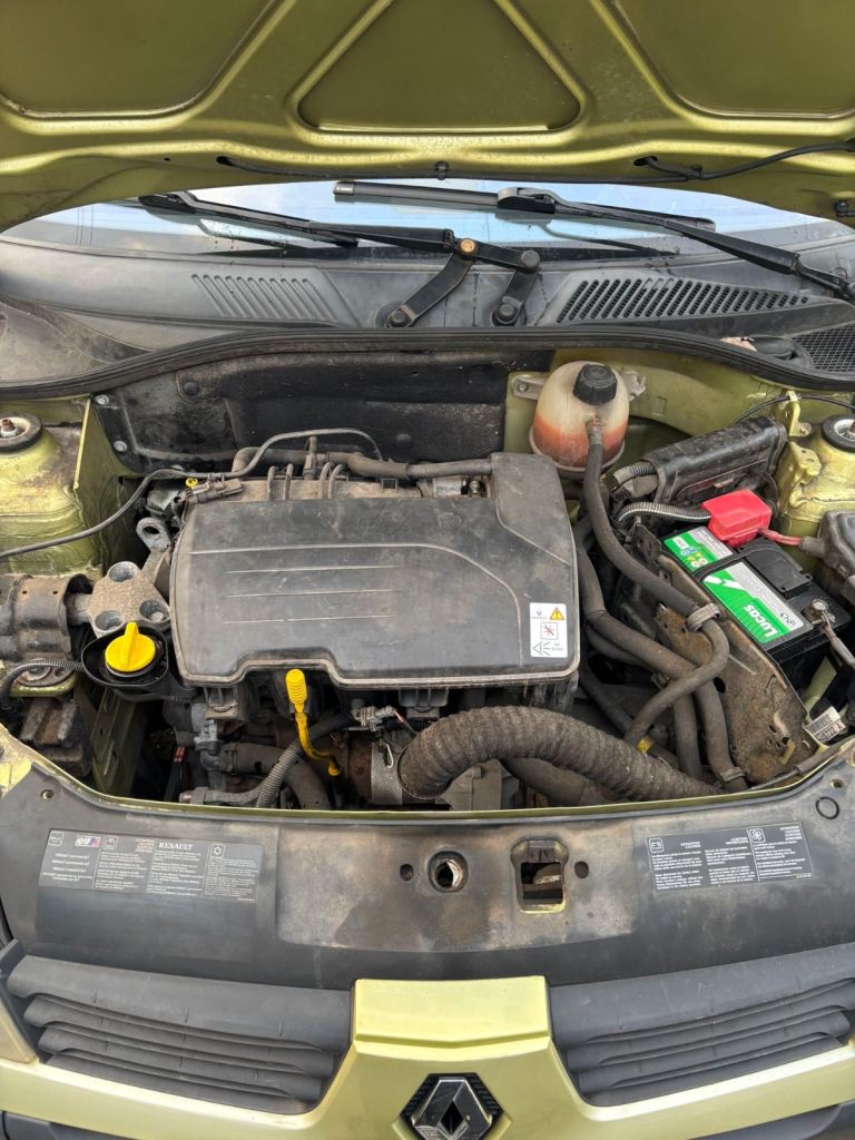 Renault, CLIO, Hatchback, 2004, Manual, 1149 (cc), 3 doors