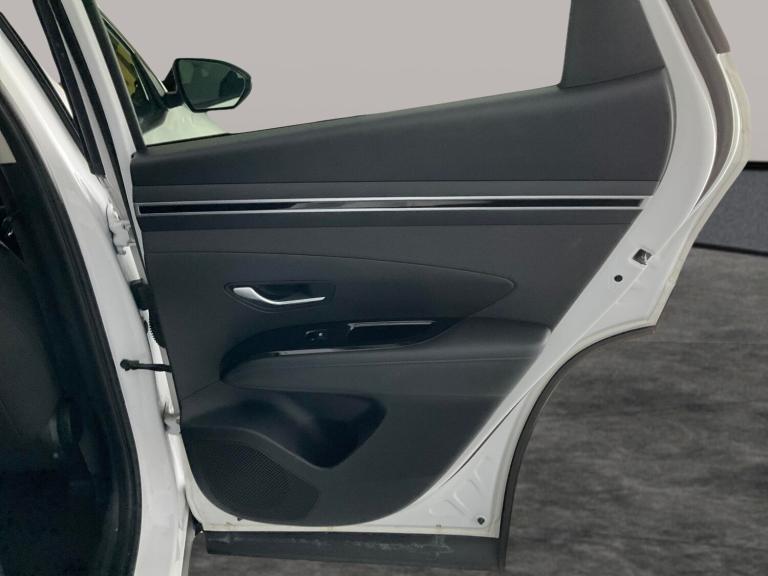 2022 Hyundai TUCSON 1.6 TGDi Hybrid 230 SE Connect 5dr 2WD Auto ESTATE PETROL/ELECTRIC Automatic