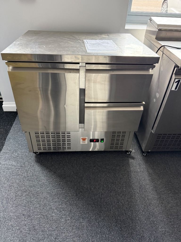  Commercial Catering Equipment & fridges/ovens/griddles/pizza prep/mixers/chargrills/fryers
