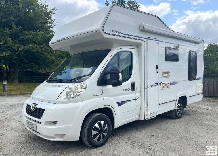 2009 Compass Avantgarde 150 - 2 berth