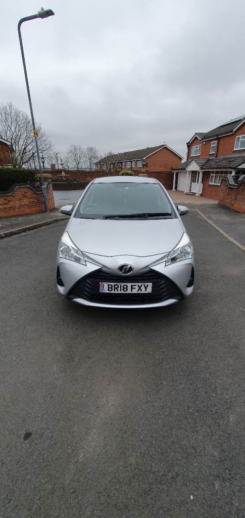 2018 Toyota Yaris Vitz 1.0 Petrol Automatic 5 Door Hatchback 25,000 Mileage 