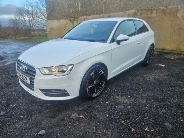 Audi, A3, Hatchback, 2014, Manual, 1598 (cc), 3 doors