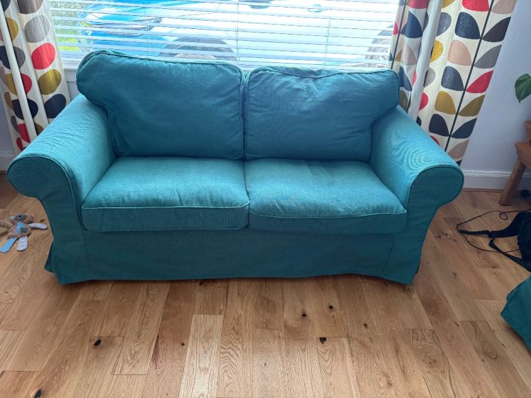 Comfy Green Fabric Sofa – Good Condition